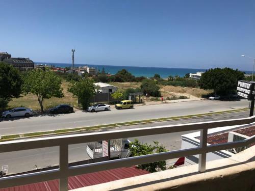 Spacious Apartment In Side (3 Minutes To Beach)
