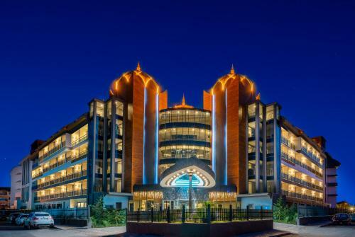 Arnor De Luxe Hotel & Spa