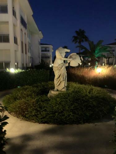 Apartamento Four Seasons. Ilicia. Side