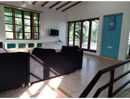 Luxury 4bhk Villa 2 Mins Walk To Beach
