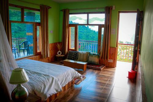 Lodge Bohodyssey Hallan