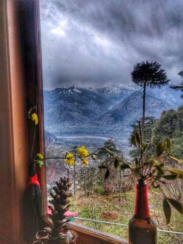 Rustling Pines Cottage Manali