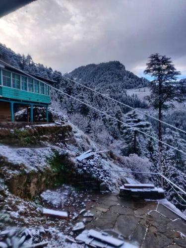 Rustling Pines Cottage Manali