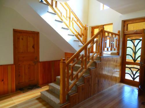 Fl�stern Hostel And Caf�