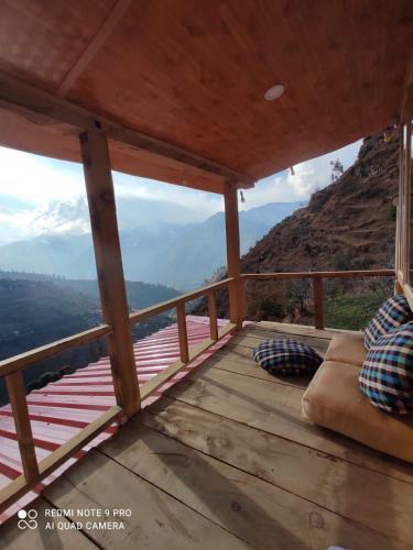 Before Sunrise Cabin