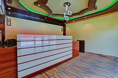 Hotel Oyo Collection O 80929 Roadside Inn