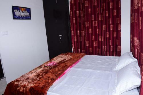 Hostal Shaurya Guest House