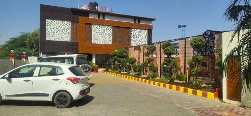 Oyo 82360 Hotel Br Villa