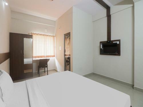 Hotel Capital O 85320 Sonika Comforts