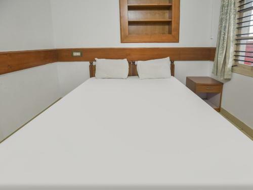 Hotel Spot On 82761 Chithra Residency