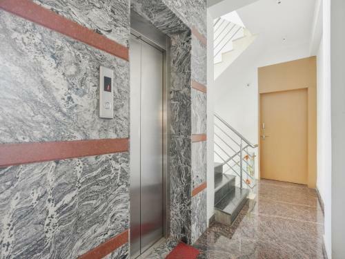 Hotel Spot On 82761 Chithra Residency