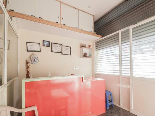 Hotel Oyo 86008 Slv Residency