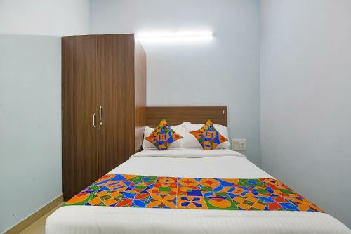 Fabhotel Bricknest Suites