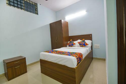 Fabhotel Bricknest Suites