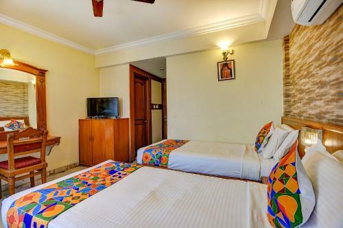 Fabhotel Maurya Residency