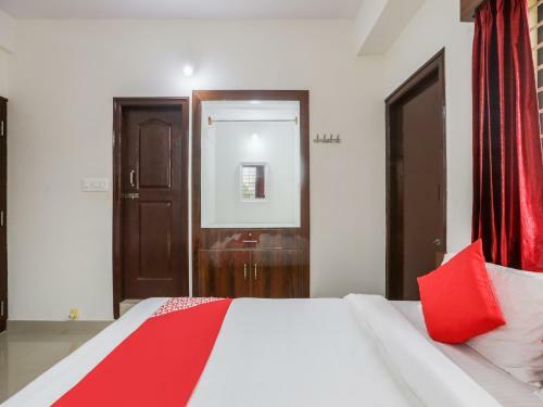 Hotel Oyo Flagship 83219 Thanmay Comforts