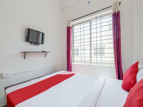 Oyo Flagship 83216 Milano Hotel Mysore