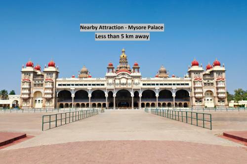 Oyo Flagship 83216 Milano Hotel Mysore