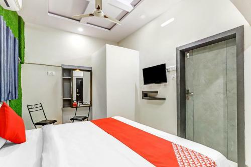 Hotel Oyo Flagship 77447 Uttam Retreat