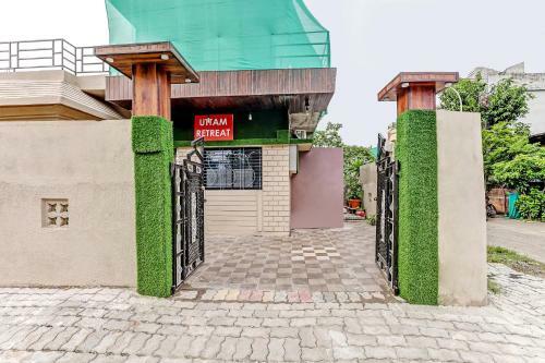 Hotel Oyo Flagship 77447 Uttam Retreat