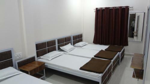 Anand P G Hostel Males Only