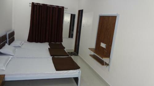 Anand P G Hostel Males Only