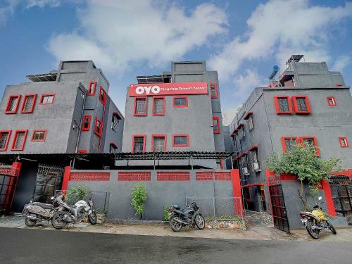 Oyo 79916 Flagship Hotel Orient Eleven