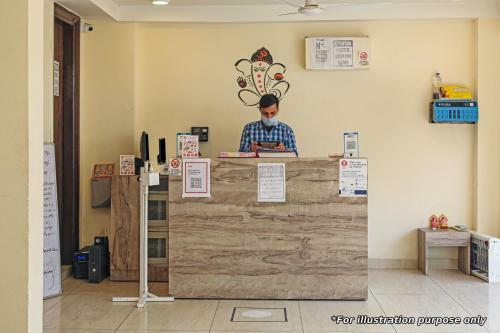 Oyo 79916 Flagship Hotel Orient Eleven