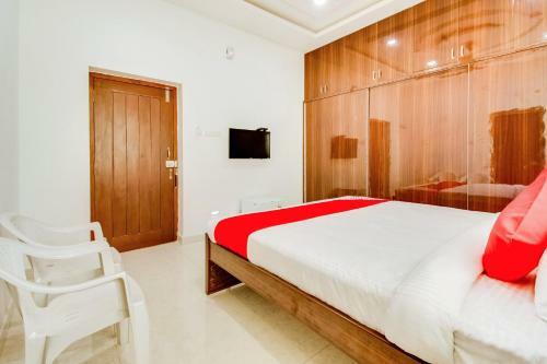 Hotel Capital O 37958 Rvn Guest Inn