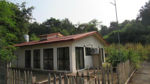 Apartamento Retreat Chalets, Hideaway, At Sparsh Resorts, Karjat