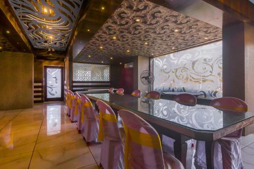 Oyo 22375 Hotel Shree Sai Prasad