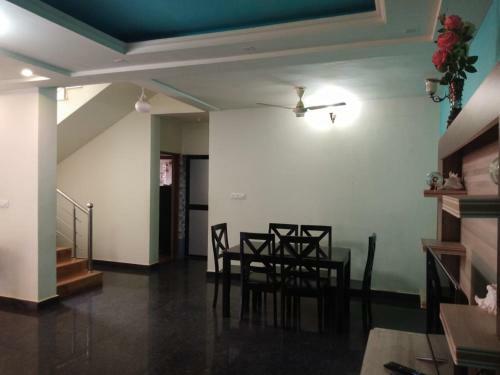 Yash Holiday Villa Nerul Goa
