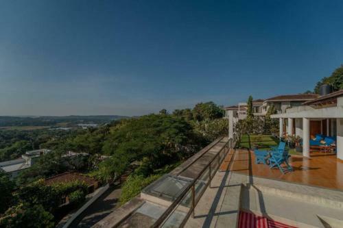Villa Whitehouse By Hireavilla, Candolim