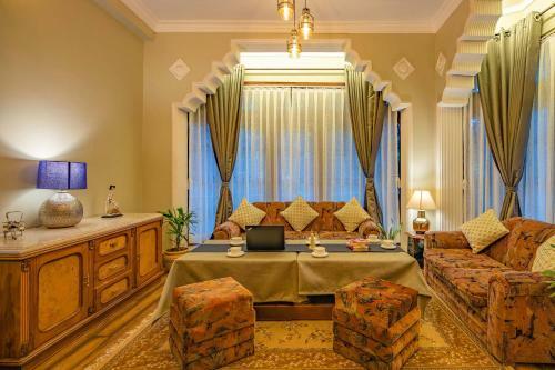 Stayvista At Villa 360