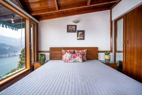 Apartamento Morning Glory, 4bhk Overlooking Nainital Lake