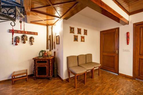 Apartamento Morning Glory, 4bhk Overlooking Nainital Lake