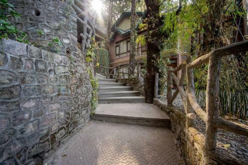 Apartamento Morning Glory, 4bhk Overlooking Nainital Lake
