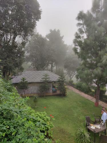 Hotel Luxus Nainital Adventure Park & Resort