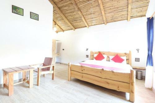 Hotel Hill Cottage, Khurpatal, Nainital