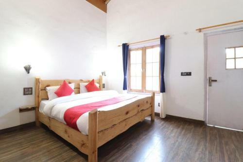 Hotel Hill Cottage, Khurpatal, Nainital