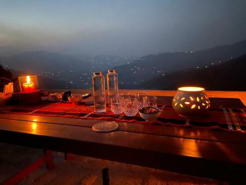 Lodge Aarish- Your Mountain Home !