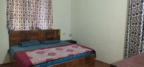 Hostal The Wood Resort