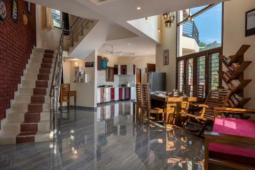 Villa Stayvista At Lake Trails