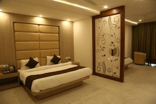 Hotel Shining Hills