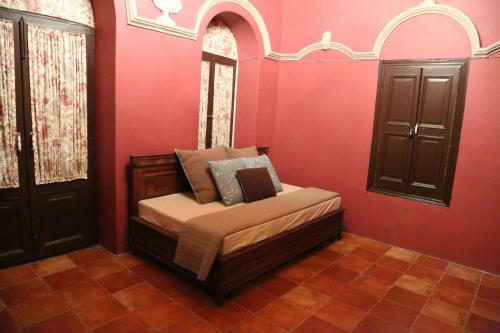 Hotel Raghu Vilas