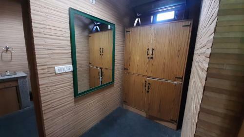 Hotel Cliffe Cottage Landour