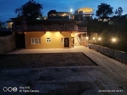 Bed & Breakfast Kusum Kunj Hill Cottage