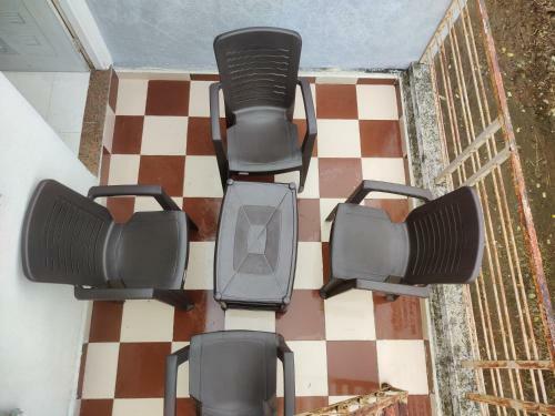Apartamento 2bhk AC Row House Bunglow In Good Locality