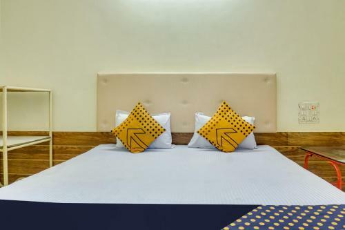 Spot On 48335 Hotel Kuber Lodge