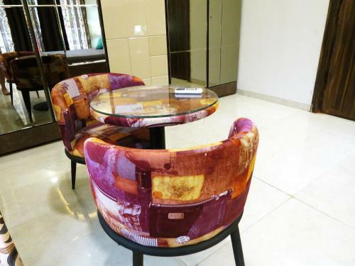 Lavish 3bhk Villa - Private Pool - F4 The Heaven